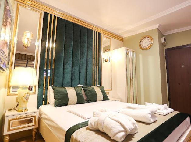 Whitemoon Hotel Suites Taksim Стамбул Экстерьер фото